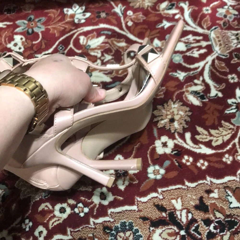 Size 9 - Picture 6 of 7